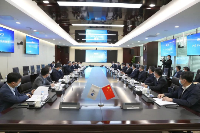 李凡荣会见吉林省委书记景俊海一行